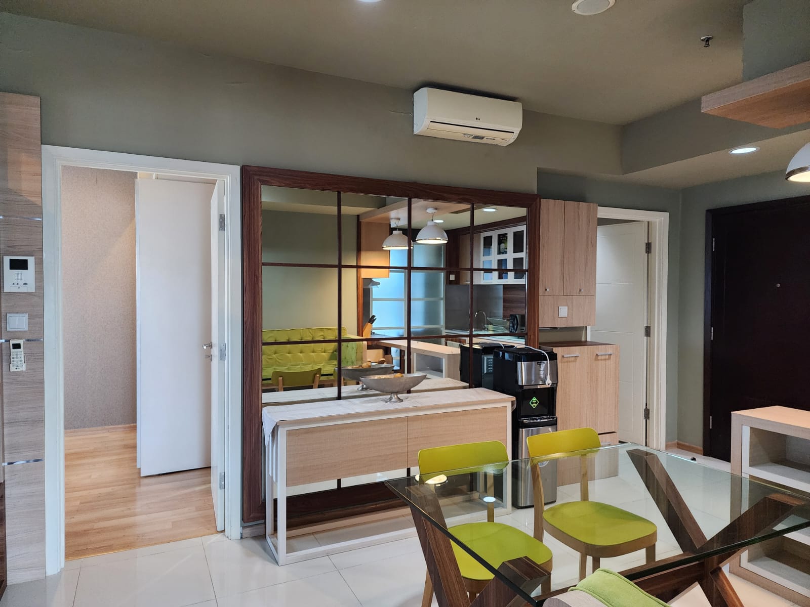 Sewa Apartemen Casagrande Residence Tower MONTANA 3 Bed Room Luas 104 m2 