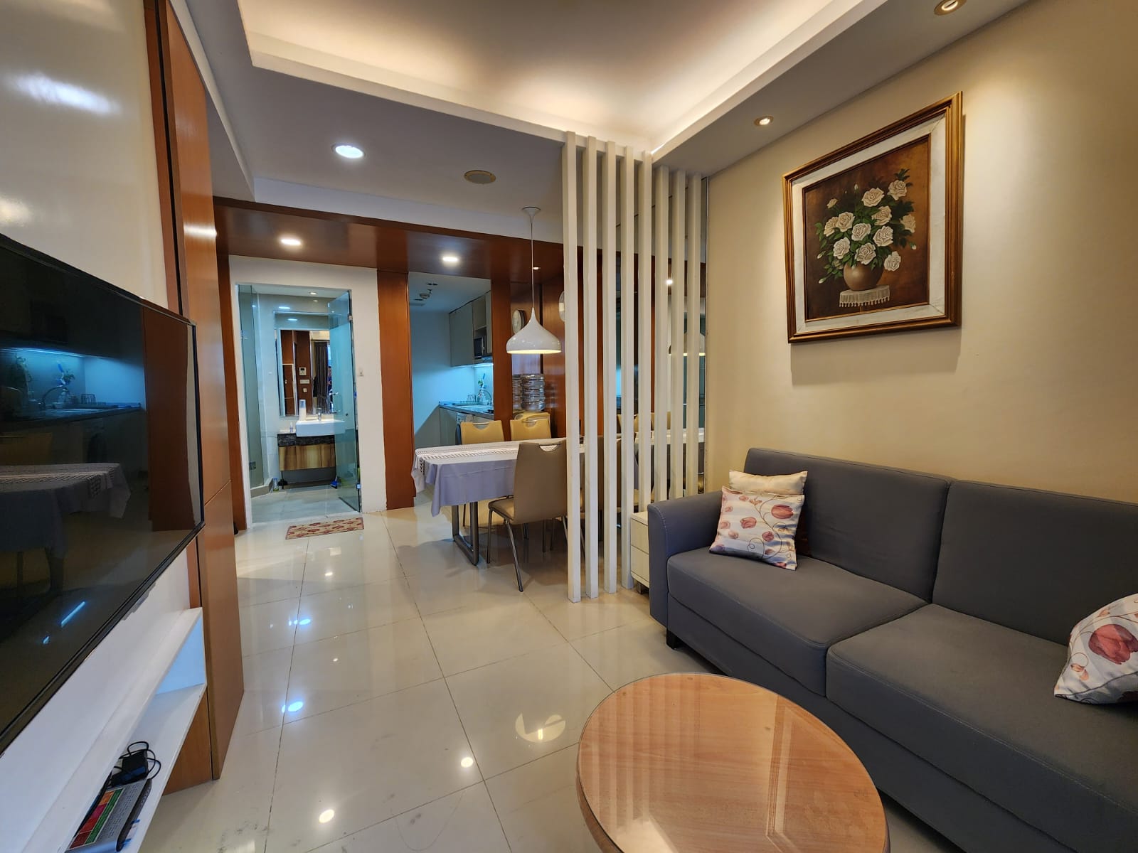 Sewa Apartemen Casagrande Residence Tower MONTREAL 1 Bed Room Luas 49 m2 Lantai 10 unit 02 Rp. 120 Juta / Tahun (10 Juta/Bulan) Sewa Apartemen Casagrande Termurah, Terlengkap dan Terupdate di area Kokas www.casagrande-residence.com