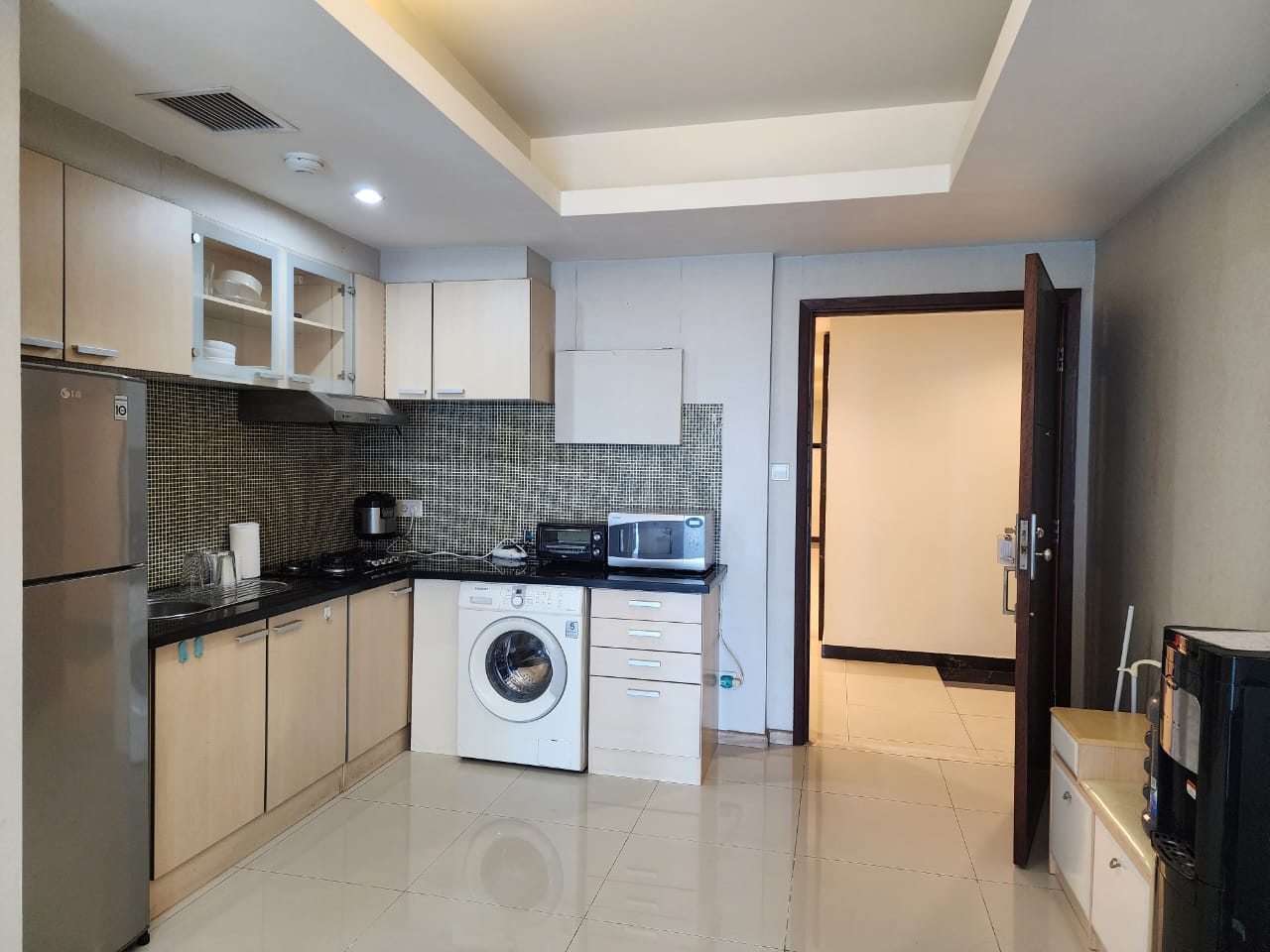 Sewa Casa Grande Residence KOKAS Tower MONTANA 1Bed Room Luas 53 m2 Lantai 12 unit 03 Rp. 120 Juta / Tahun (10 Juta/Bulan) Sewa Apartemen Casagrande Termurah, Terlengkap dan Terupdate di area Kokas www.casagrande-residence.com