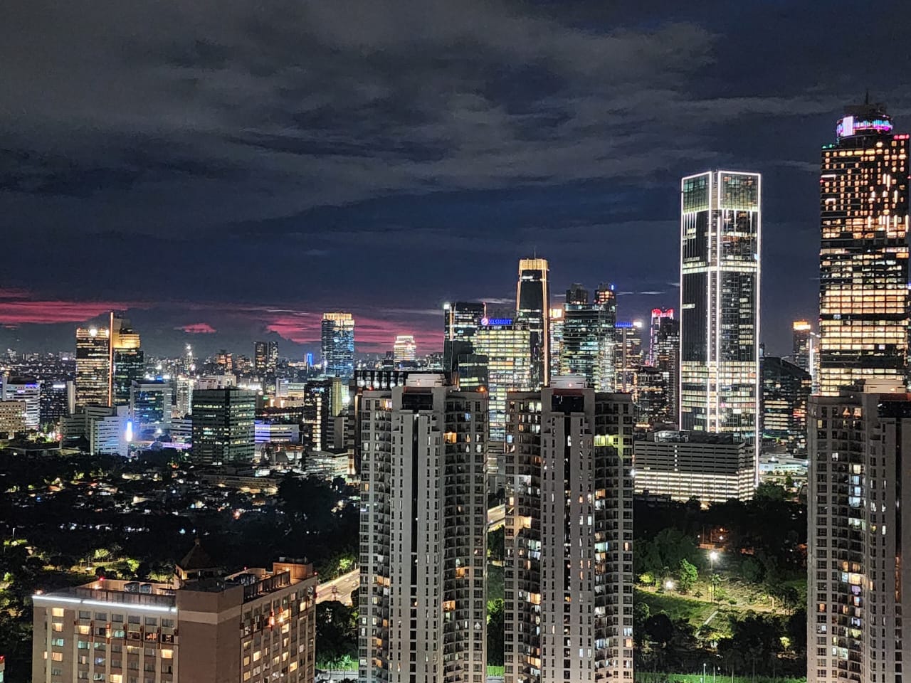 Sewa Casagrande Residence Tower Angelo 2 BR Rp.19.000.000/Bulan (Rp.228.000.000/Tahun) Stock Sewa Apartemen Casagrande Residence Termurah, Terlengkap dan Terupdate Bulan November Tahun 2025