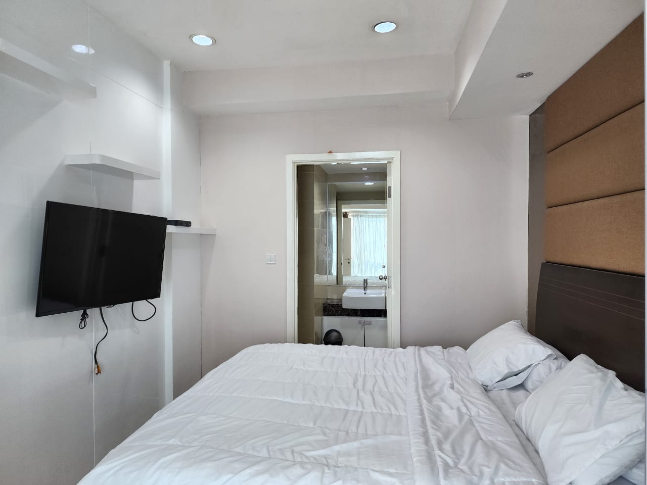 Sewa Casagrande Residence Tower MONTANA 2 Bed Room Luas 80 m2 