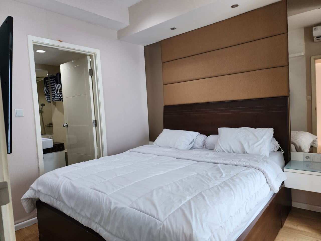Sewa Casagrande Residence Tower MONTANA 2 Bed Room Luas 80 m2 