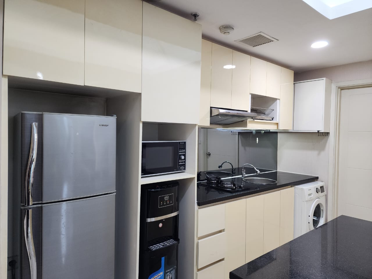 Sewa Casagrande Residence Tower Montreal 1 BR Rp.12.000.000/Bulan (Rp.144.000.000/Tahun) Stock Sewa Apartemen Casagrande Residence Termurah, Terlengkap dan Terupdate Bulan November Tahun 2025 www.casagrande-residence.com