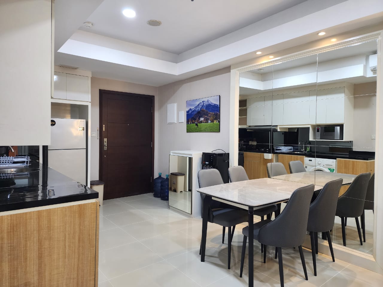 Sewa Tower Mirage 1 Bed Room Luas 51 m2 Rp.12.000.000 / Bulan Minimal Sewa 1 Tahun Sewa Apartemen Casagrande Termurah, Terlengkap dan Terupdate di area Kokas www.casagrande-residence.com
