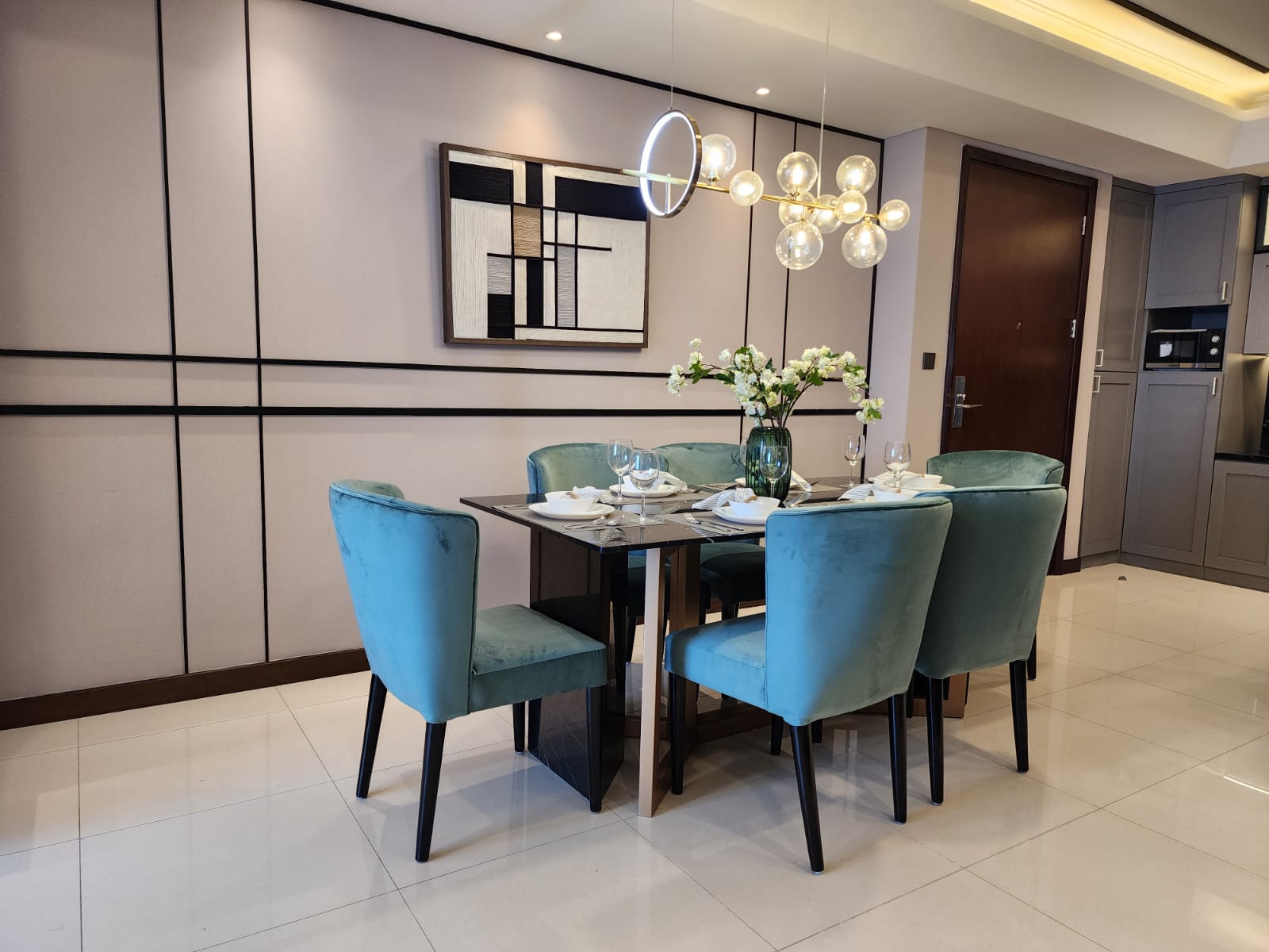 Stock Jual Casagrande Residence Bulan Oktober 2024 Jual Tower Angelo 3+1 Bed Room Luas 129 m2 Furnished Lantai 45 unit 08 Rp. 5,2 Milyar Fully Furnished www.casagrande-residence.com Stock Jual Casa Grande Terlengkap, Termurah dan Terupdate