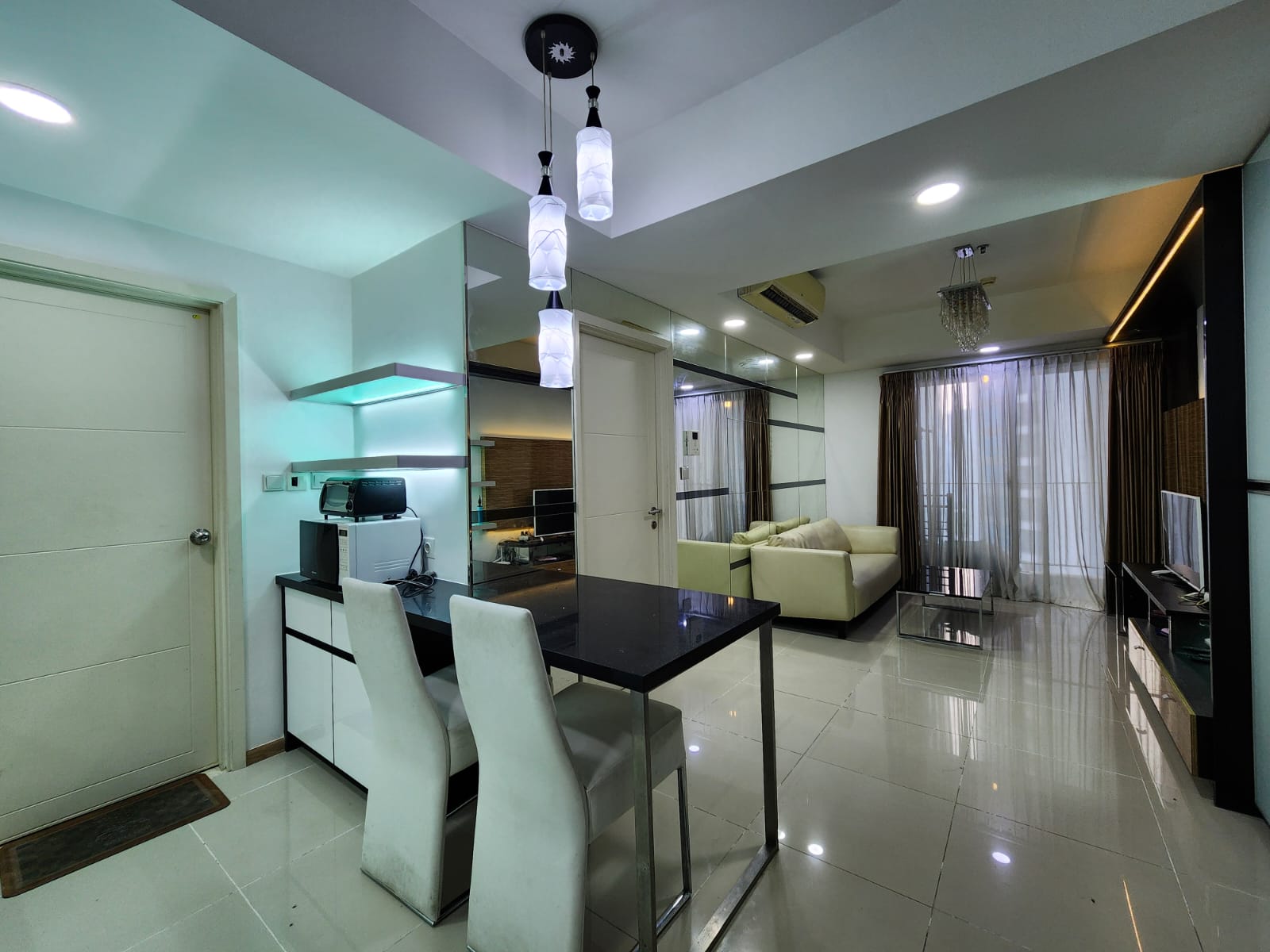 Stock Sewa Bulan Agustus 2024 Sewa Tower Montreal 1 Bed Room Luas 56 m2 Lantai 20 unit 10 Rp. 12 Juta Per Bulan Minimal Sewa 1 Tahun www.casagrande-residence.com Stock Sewa Termurah, Terlengkap dan Terupdate !!!