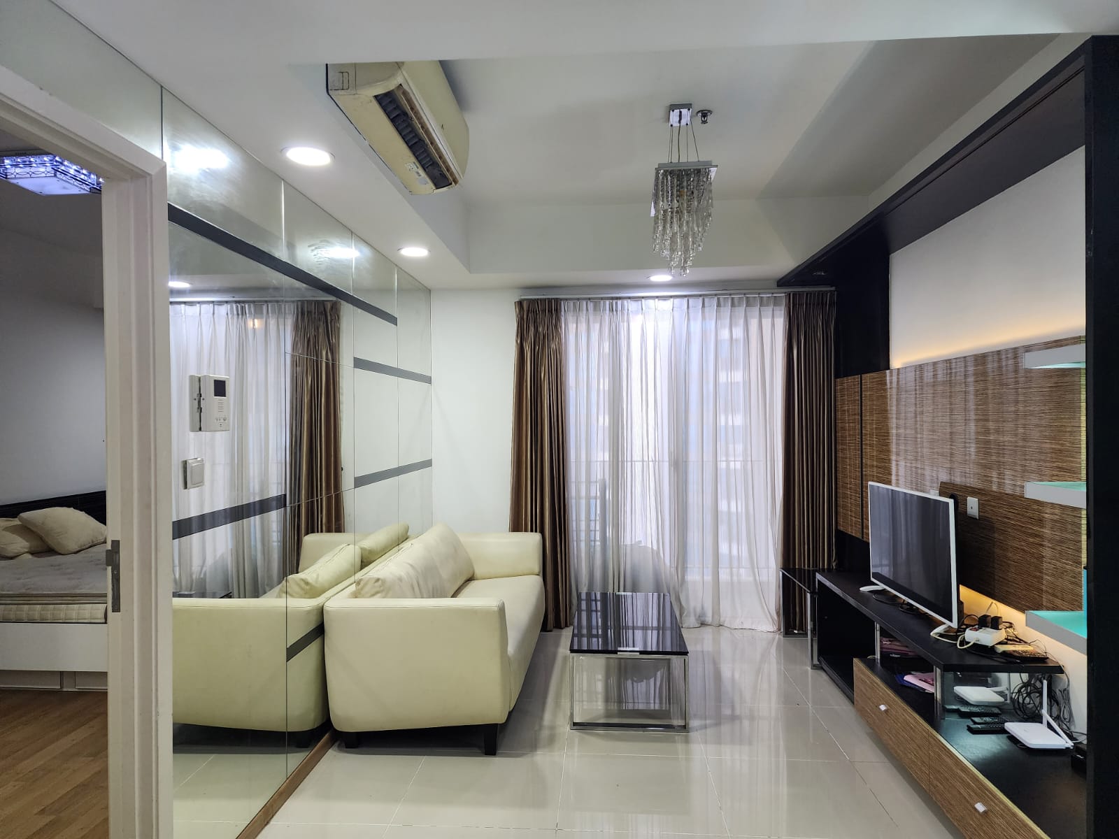 Stock Sewa Bulan Agustus 2024 Sewa Tower Montreal 1 Bed Room Luas 56 m2 Lantai 20 unit 10 Rp. 12 Juta Per Bulan Minimal Sewa 1 Tahun www.casagrande-residence.com Stock Sewa Termurah, Terlengkap dan Terupdate !!!
