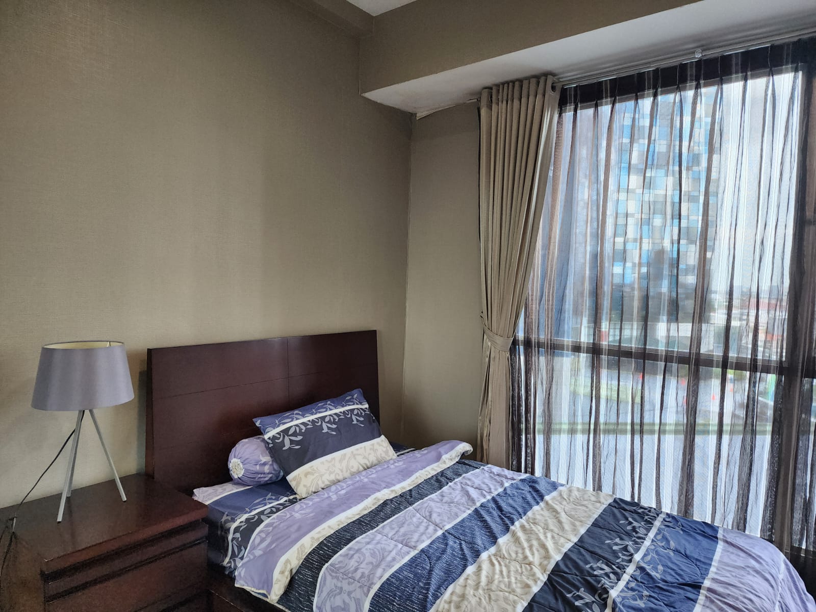 Stock Sewa Casagrande Residence Bulan Desember 24 Sewa Apartemen Tower MIRAGE 2 Bed Room Luas 72 m2 Lantai 11 unit 07 Rp. 13 Juta Per Bulan Minimal Sewa 1 Tahun Stock Sewa Termurah, Terlengkap dan Terupdate www.casagrande-residence.com
