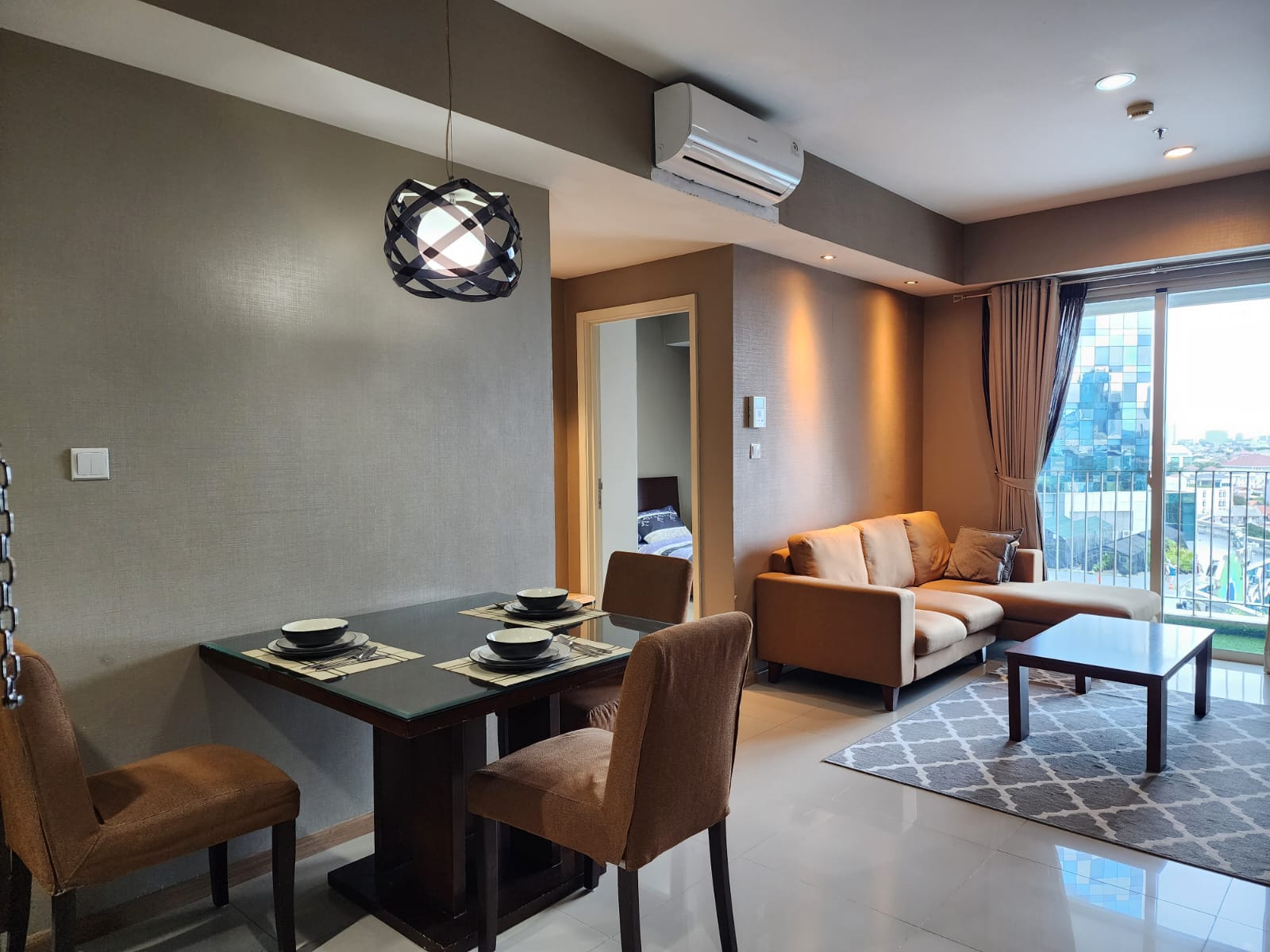 Stock Sewa Casagrande Residence Bulan Desember 24 Sewa Apartemen Tower MIRAGE 2 Bed Room Luas 72 m2 Lantai 11 unit 07 Rp. 13 Juta Per Bulan Minimal Sewa 1 Tahun Stock Sewa Termurah, Terlengkap dan Terupdate www.casagrande-residence.com