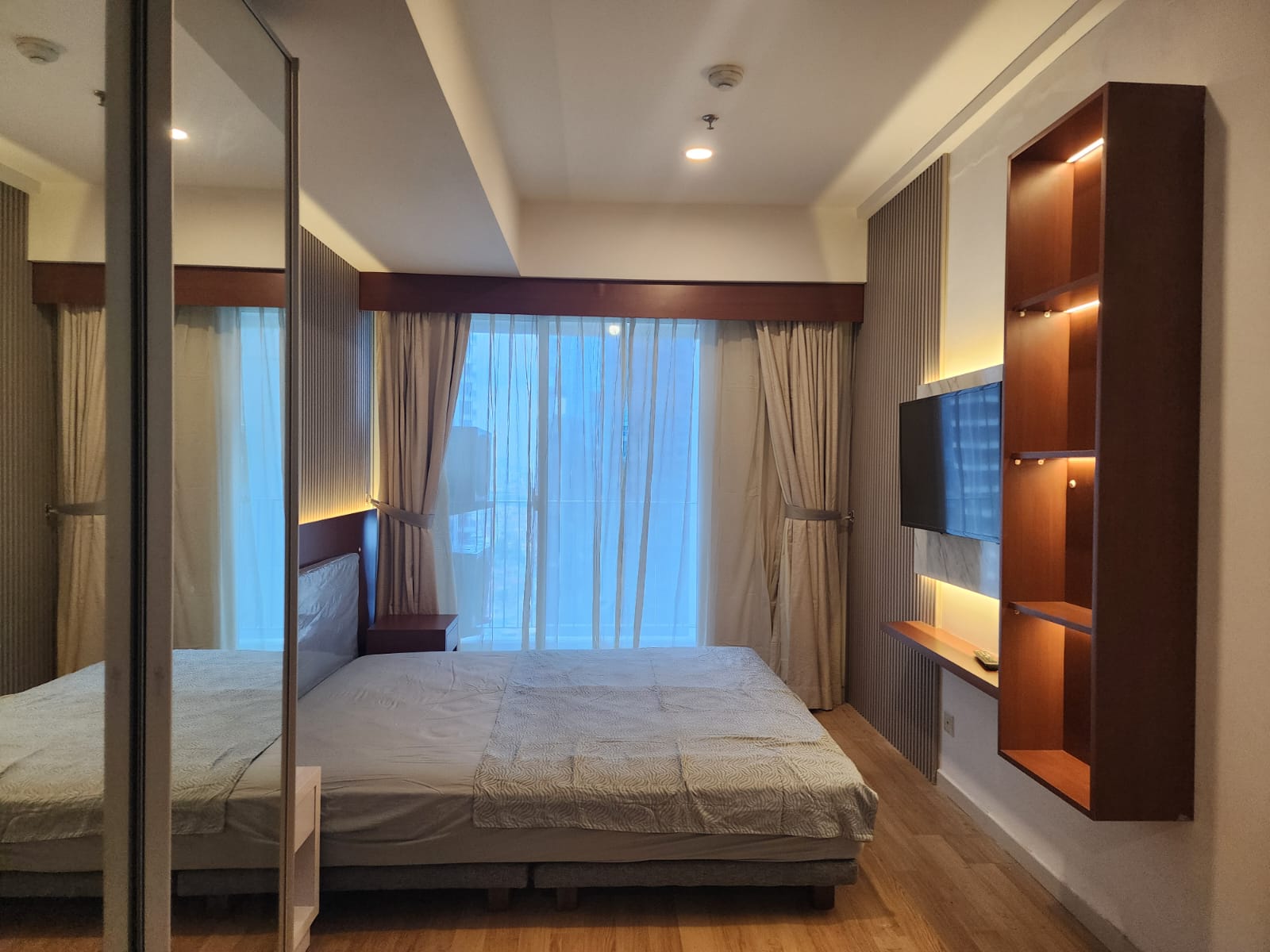 Stock Sewa Casagrande Residence Bulan Desember' 24 Sewa Apartemen Tower MONTREAL 2+1 Bed Room Luas 80 m2 Lantai 27 unit 11 Rp. 180 Juta / Tahun (15 Juta / Bulan) Stock Sewa Termurah, Terlengkap dan Terupdate www.casagrande-residence.com