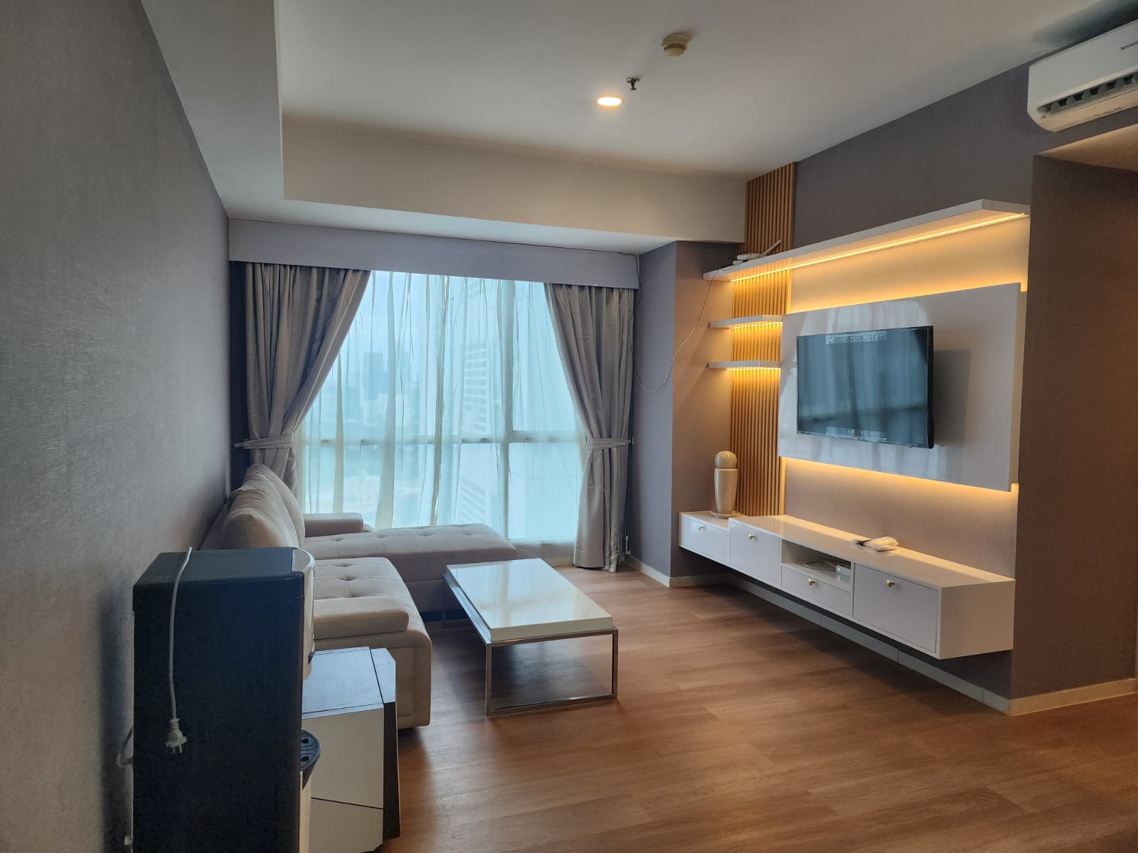 Stock Sewa Casagrande Residence Bulan Desember' 24 Sewa Apartemen Tower MONTREAL 2+1 Bed Room Luas 80 m2 Lantai 27 unit 11 Rp. 180 Juta / Tahun (15 Juta / Bulan) Stock Sewa Termurah, Terlengkap dan Terupdate www.casagrande-residence.com