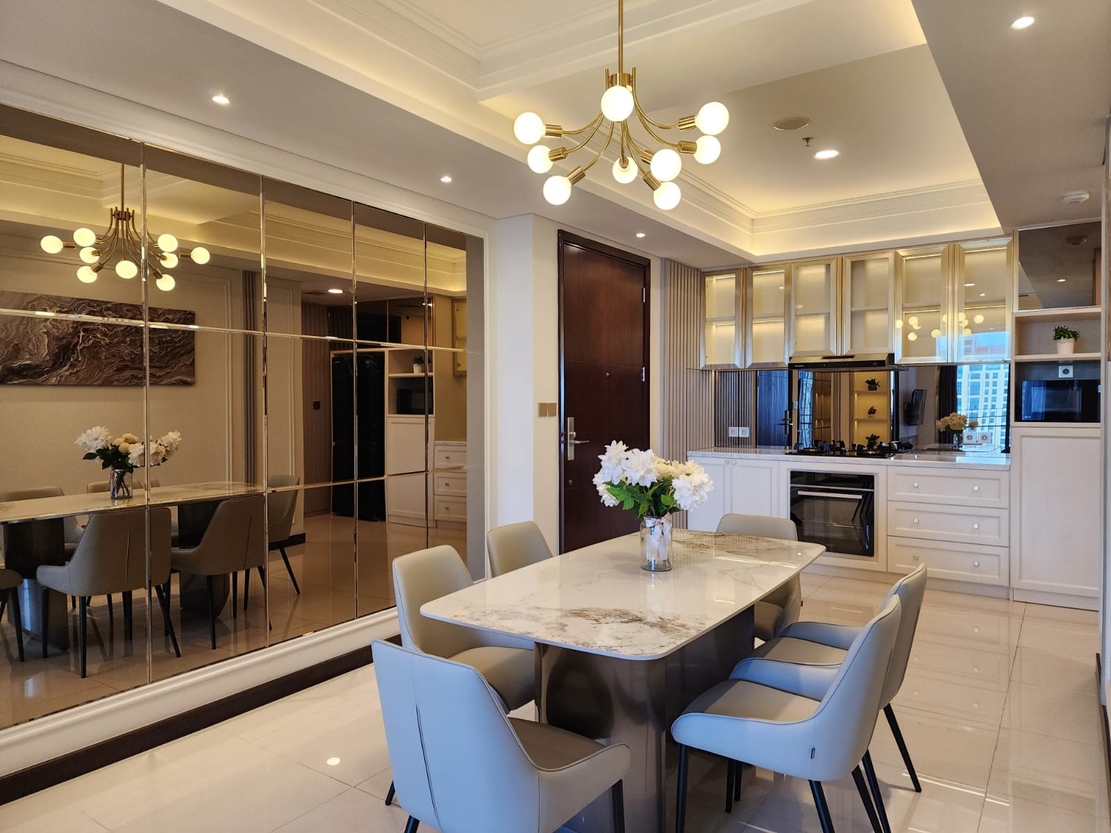 Stock Sewa Casagrande Residence Bulan Januari 2025 Sewa Apartemen Tower ANGELO 3+1 Bed Room Luas 120m2 Lantai 19 unit 08 Rp.28 Juta Per Bulan Minimal Sewa 1 Tahun Stock Sewa Termurah dan Terupdate www.casagrande-residence.com