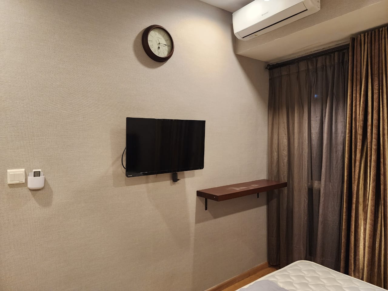 Stock Sewa Casagrande Residence Bulan November 24 Sewa Apartemen Tower MIRAGE 1 Bed Room Luas 48 m2 Lantai 35 unit 02 Rp. 11 Juta Per Bulan Minimal Sewa 1 Tahun Stock Sewa Termurah, Terlengkap dan Terupdate www.casagrande-residence.com