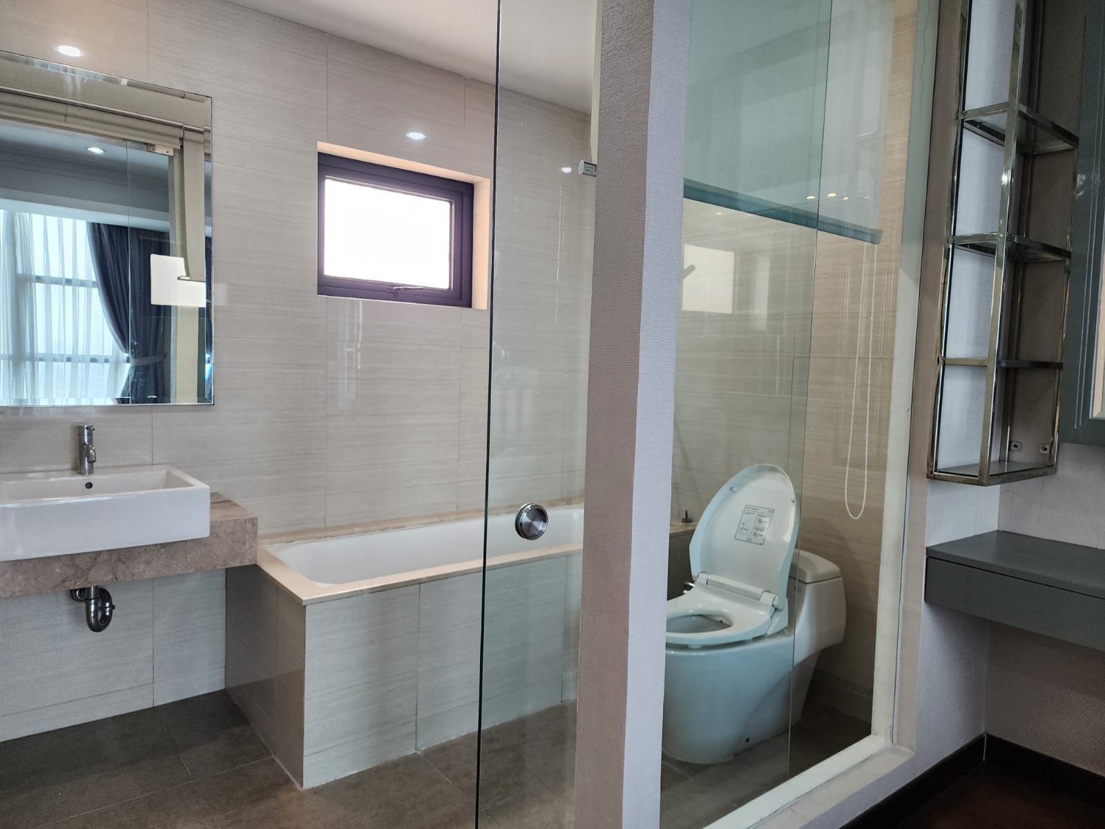 Stock Sewa Casagrande Residence Bulan Oktober 2024 Sewa Apartemen Tower Bella 2+1 Bed Room Luas 88 m2 Lantai 29 unit 02 Rp. 19 Juta Per Bulan Minimal Sewa 1 Tahun Stock Sewa Termurah, Terlengkap dan Terupdate www.casagrande-residence.com