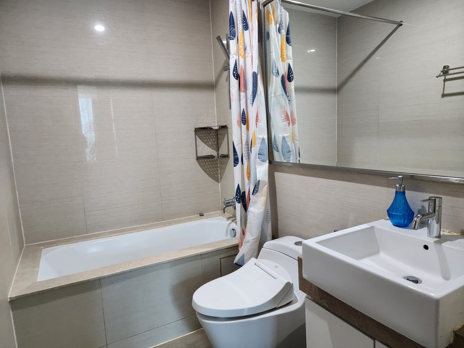 Stock Sewa Casagrande Residence Bulan Oktober 2024 Sewa Apartemen Tower Chianti 2 Bed Room Luas 67 m2 Lantai 07 unit 10 Rp. 13,5 Juta Per Bulan Minimal Sewa 1 Tahun Stock Sewa Termurah, Terlengkap dan Terupdate www.casagrande-residence.com