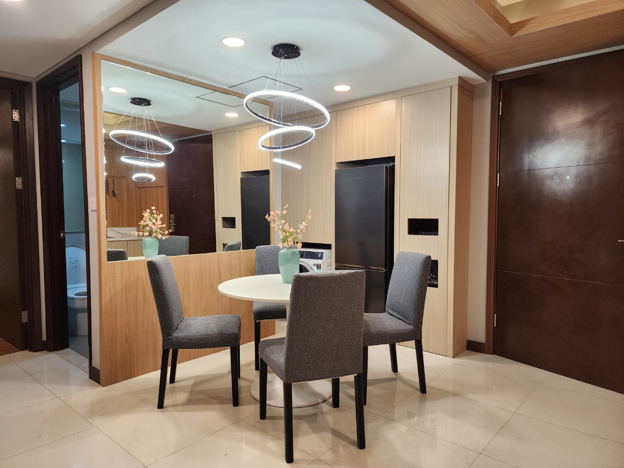 Tower Bella 2 Bed Room Luas 76 m2 Lantai 19 Unit 05 Rp.16 Juta Per Bulan Minimal Sewa 1 Tahun www.casagrande-residence.com Stock Sewa Apartemen Casa Grande Terlengkap dan Termurah Bulan Juli Tahun 2024