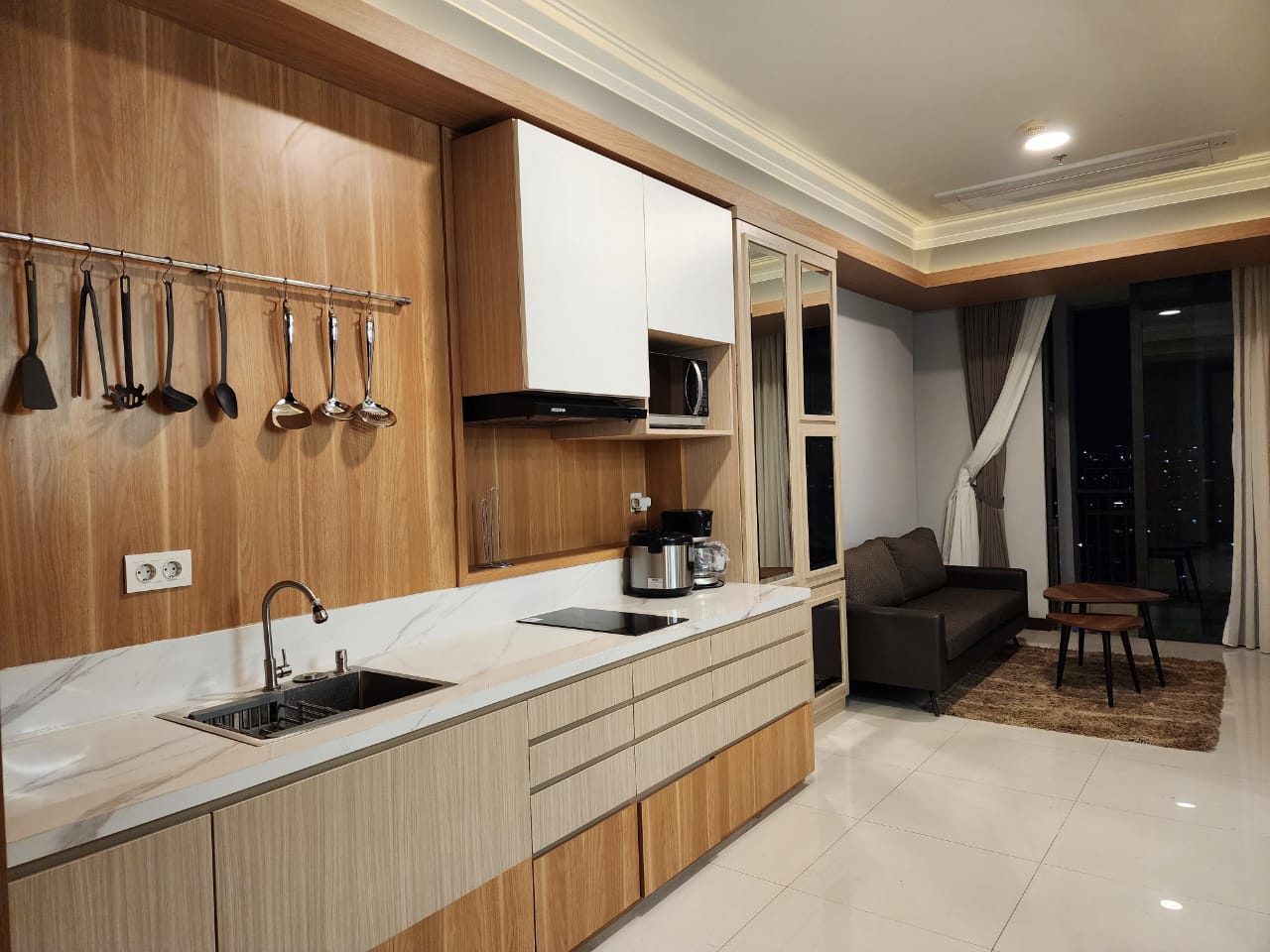 Tower Bella 2 Bed Room Luas 76 m2 Lantai 19 Unit 05 Rp.16 Juta Per Bulan Minimal Sewa 1 Tahun www.casagrande-residence.com Stock Sewa Apartemen Casa Grande Terlengkap dan Termurah Bulan Juli Tahun 2024
