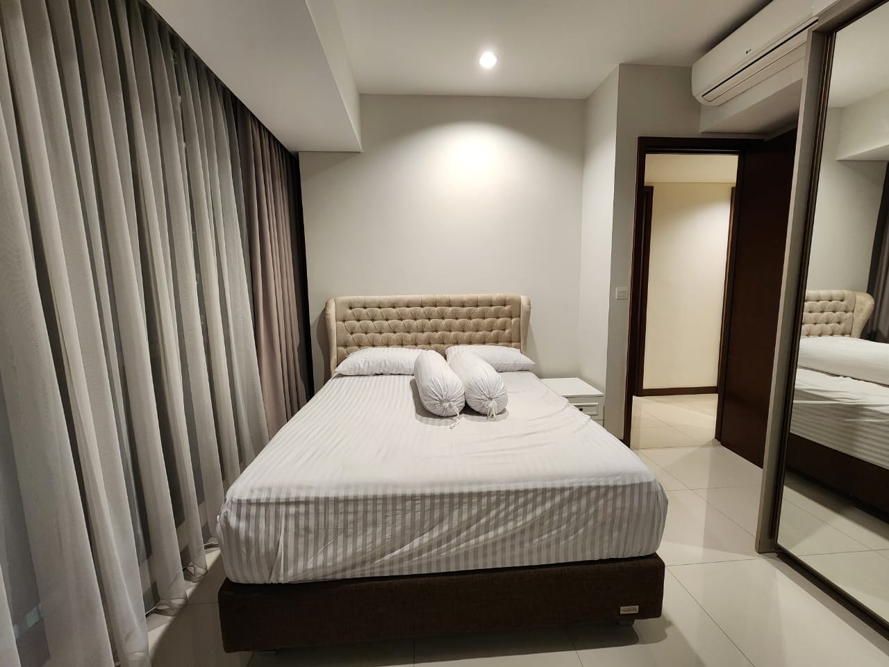 Tower Bella 3+1 Bed Room Luas 120 m2 Lantai 30 Unit 08 Rp.27 Juta Per Bulan Minimal Sewa 1 Tahun www.casagrande-residence.com Stock Sewa Apartemen Casa Grande Terlengkap dan Termurah Bulan Juli Tahun 2024