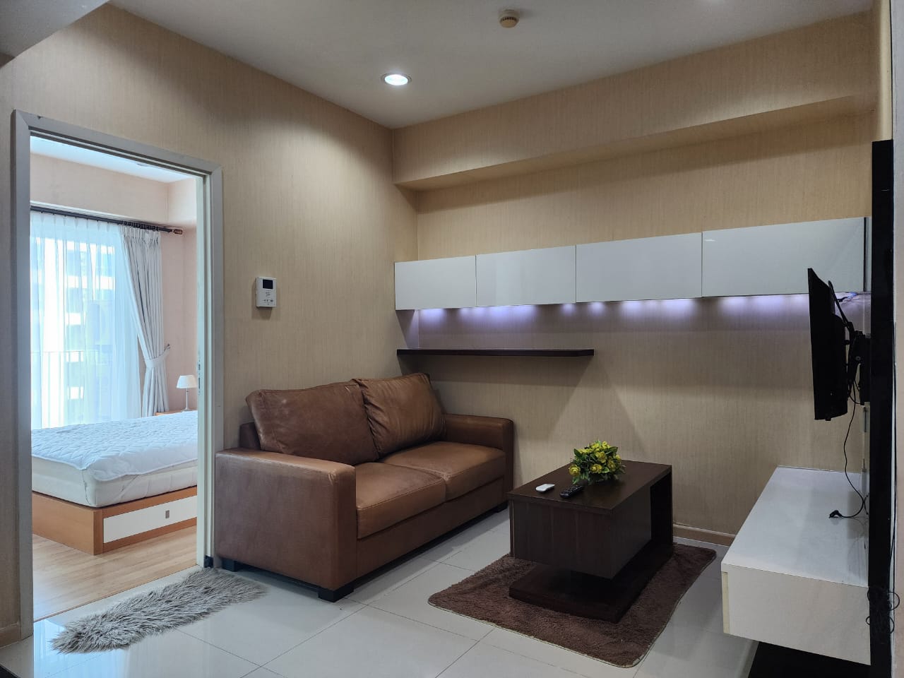 Sewa Apartemen Casagrande Tower MIRAGE 1 Bed Room Luas 51 m2 Lantai 29 unit 02A Rp. 132 Juta / Tahun Stock Sewa Apartemen Casagrande Termurah, Terlengkap dan Terupdate di area Kokas www.casagrande-residence.com