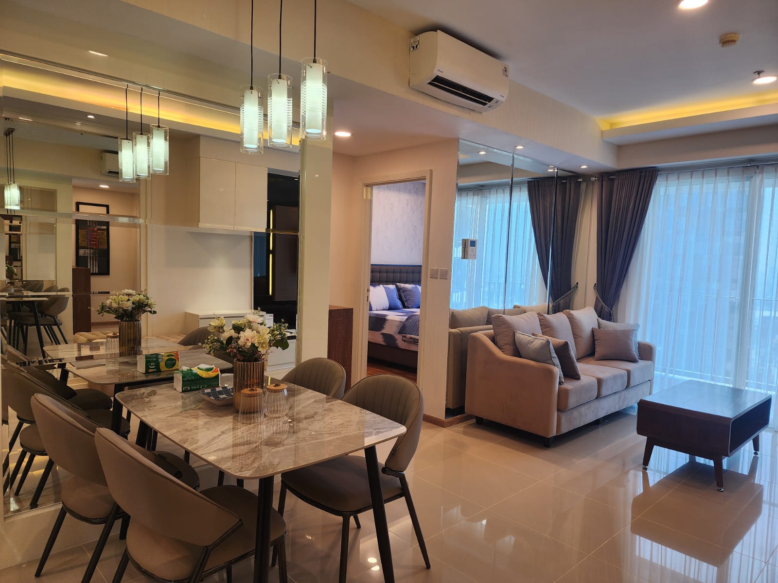 Sewa Casagrande Residence New Furnish Tower Mirage 1+1 Bed Room Luas 69 m2 Rp.14.000.000/Bulan (Rp.168.000.000/Tahun) Sewa Apartemen Casagrande Termurah, Terlengkap dan Terupdate di area Kokas www.casagrande-residence.com