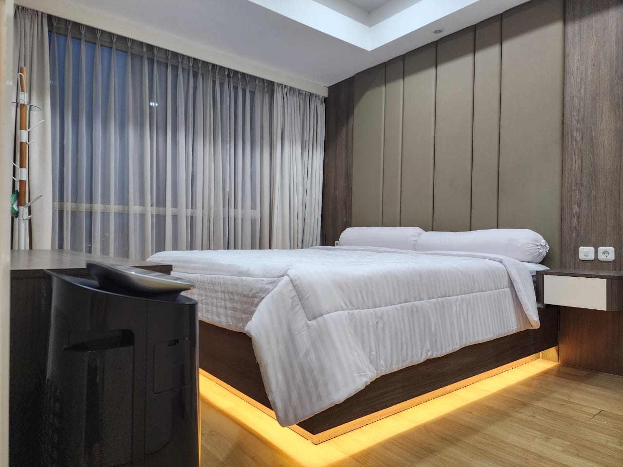 Sewa Casagrande Residence Tower Mirage 1 Bed Room Luas 51 m2 Rp.12.000.000/Bulan (Rp.144.000.000/Tahun) Sewa Apartemen Casagrande Termurah, Terlengkap dan Terupdate di area Kokas www.casagrande-residence.com