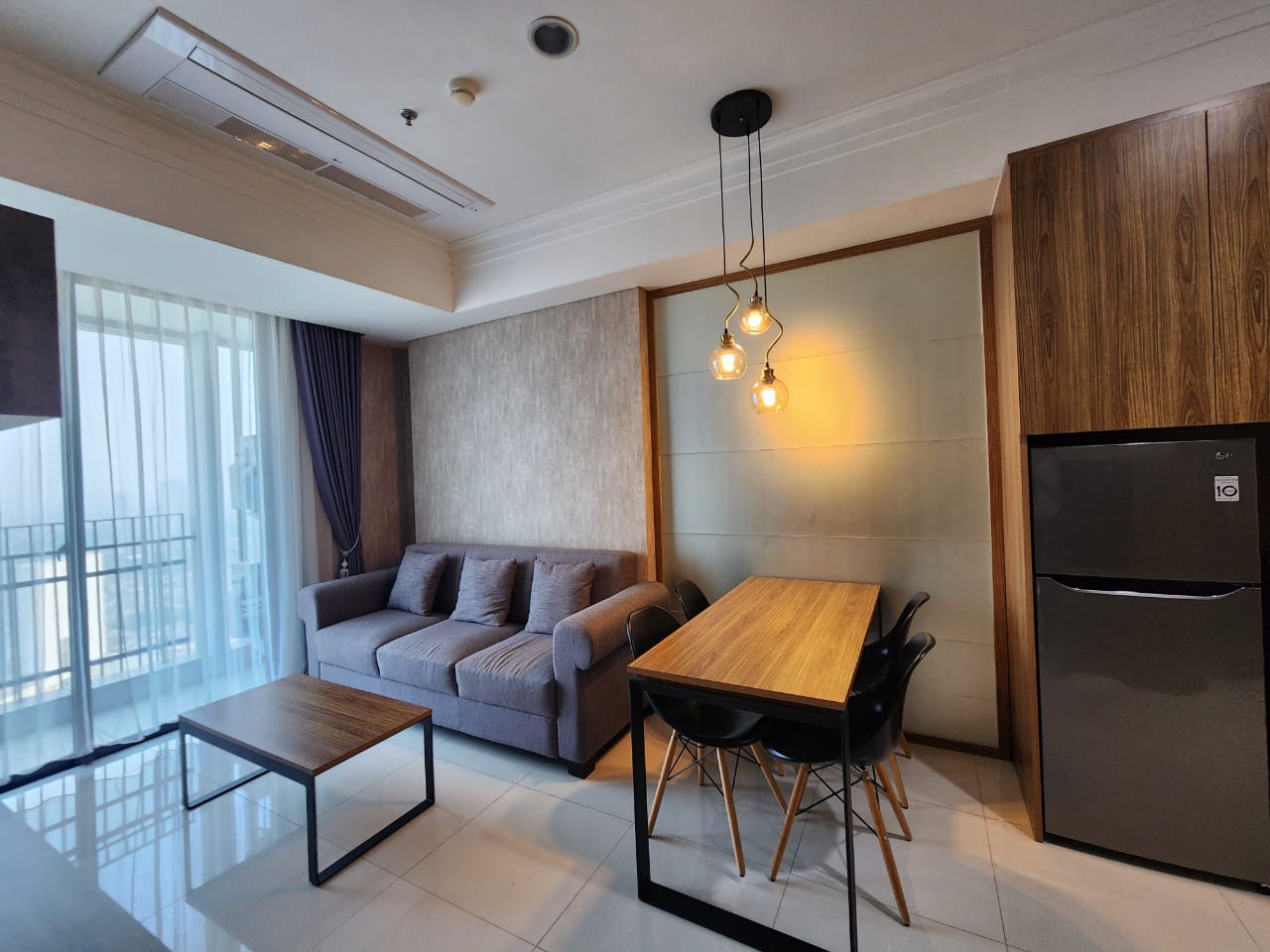 Stock Sewa Casagrande Residence Bulan Agustus 2024 Sewa Tower Angelo 2+1 Bed Room Luas 76 m2 Lantai 40 unit 05 Rp. 16 Juta Per Bulan Minimal Sewa 1 Tahun Stock Sewa Termurah, Terlengkap dan Terupdate www.casagrande-residence.com !!!