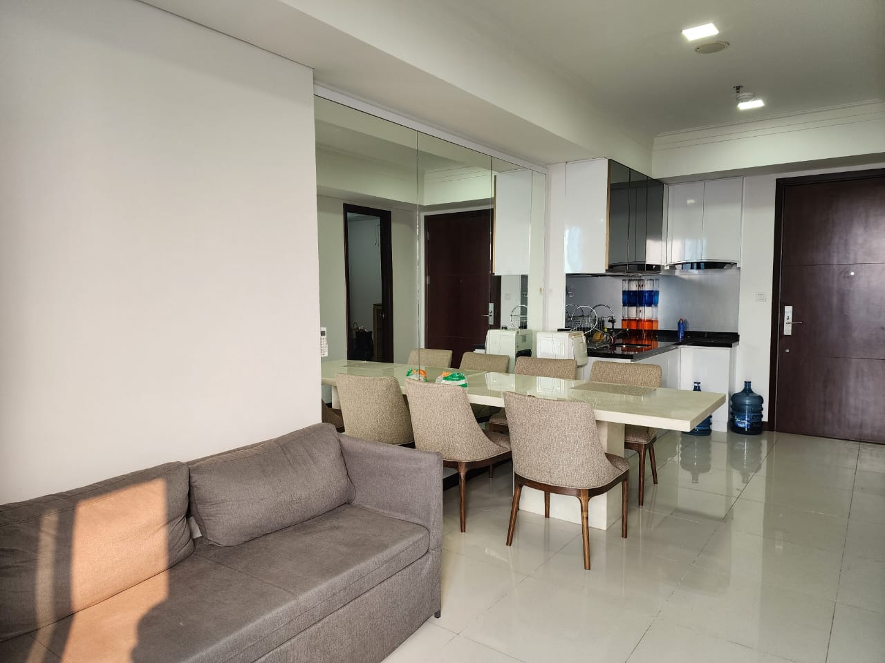 Stock Sewa Casagrande Residence Bulan Agustus 2024 Sewa Tower Chianti 2+1 Bed Room Luas 76 m2 Lantai 16 unit 02 Rp. 16 Juta Per Bulan Minimal Sewa 1 Tahun Stock Sewa Termurah, Terlengkap dan Terupdate www.casagrande-residence.com !!!