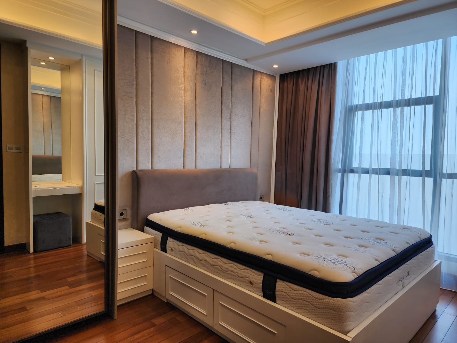 Stock Sewa Casagrande Residence Bulan November 24 Sewa Apartemen Tower BELLA 2 Bed Room Luas 76 m2 Lantai 32 unit 03 Rp. 18 Juta Per Bulan Minimal Sewa 1 Tahun Stock Sewa Termurah, Terlengkap dan Terupdate www.casagrande-residence.com